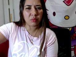 Danna_vega22  live sex cam