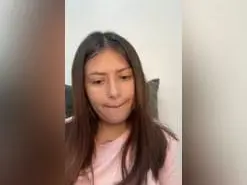 Little_B  live sex cam