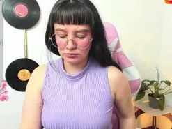 Hot_moon_18  live sex cam