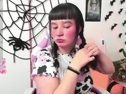 Hot_moon_18  live sex cam