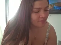 Yanetsexy4  live sex cam