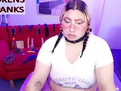 Raven_velmon  live sex cam