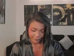 SavannahStorm  live sex cam