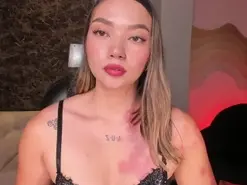 HaleyGreen1  live sex cam