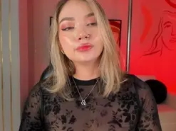 HaleyGreen1  live sex cam