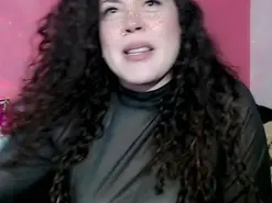 Laura_Fountain_  live sex cam