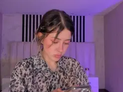 EveBenson  live sex cam