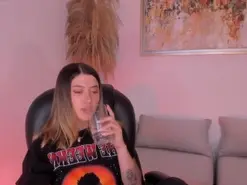 EveBenson  live sex cam