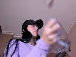 AbbieJones  live sex cam