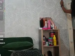 Naomixjones  live sex cam