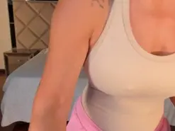 IsabelBornner  live sex cam