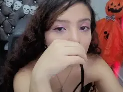 Yuno_martins  live sex cam