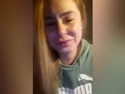 Albaybombon  live sex cam