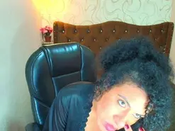 Evalux  live sex cam