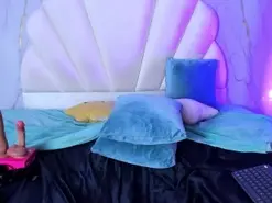 LiaJohnnson  live sex cam