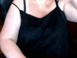Rapunzel7  live sex cam