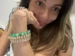 Valenh25_xx  live sex cam