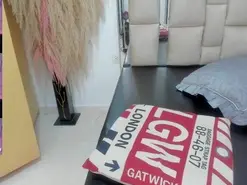 Juli4z  live sex cam