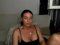 Carlalicious  live sex cam