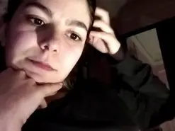 MaryHott25  live sex cam