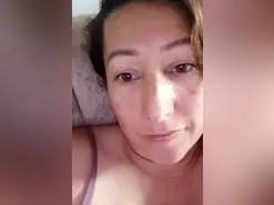 Hottychrystal  live sex cam