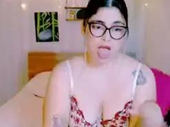 Juliietha_ser  live sex cam