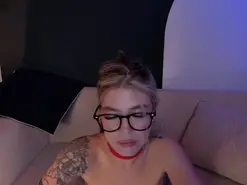 ViolettHansson  live sex cam
