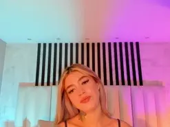 ViolettHansson  live sex cam