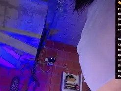 Taniaqueen19  live sex cam