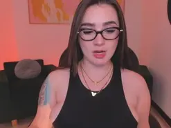 SarahRhodes  live sex cam
