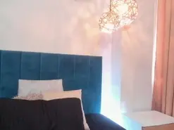 MaddyLove  live sex cam