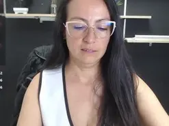 Lauryn_Jones  live sex cam