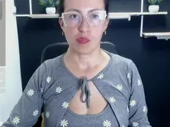 Lauryn_Jones  live sex cam