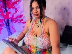 Lila_Jonees  live sex cam