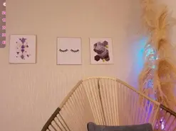 Flavia_cruz  live sex cam