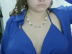 Curly_greeneyed  live sex cam