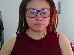 Curly_greeneyed  live sex cam