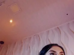 MilfNaomiBraunx  live sex cam