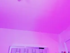 Emili_clark  live sex cam