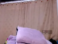 Candy_Kruhs  live sex cam