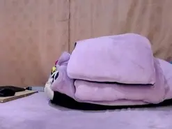 Candy_Kruhs  live sex cam