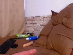 Candy_Kruhs  live sex cam