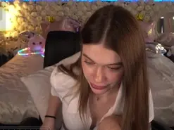 AnacondaOn  live sex cam
