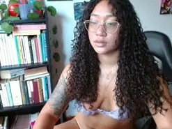 Clitia_xx  live sex cam