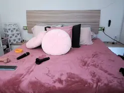 Elalive69  live sex cam