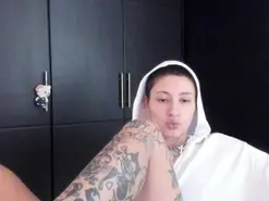 Ailis9o  live sex cam