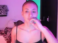 Ailis9o  live sex cam