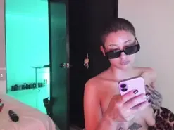 Ailis9o  live sex cam