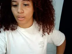 Isa_bellaxx2  live sex cam