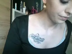 Lauracachonda19  live sex cam